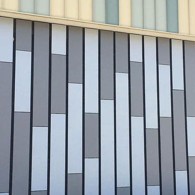 Anpassbare Fiberzementplatte Außenzementverkleidung für Grafikprojekte